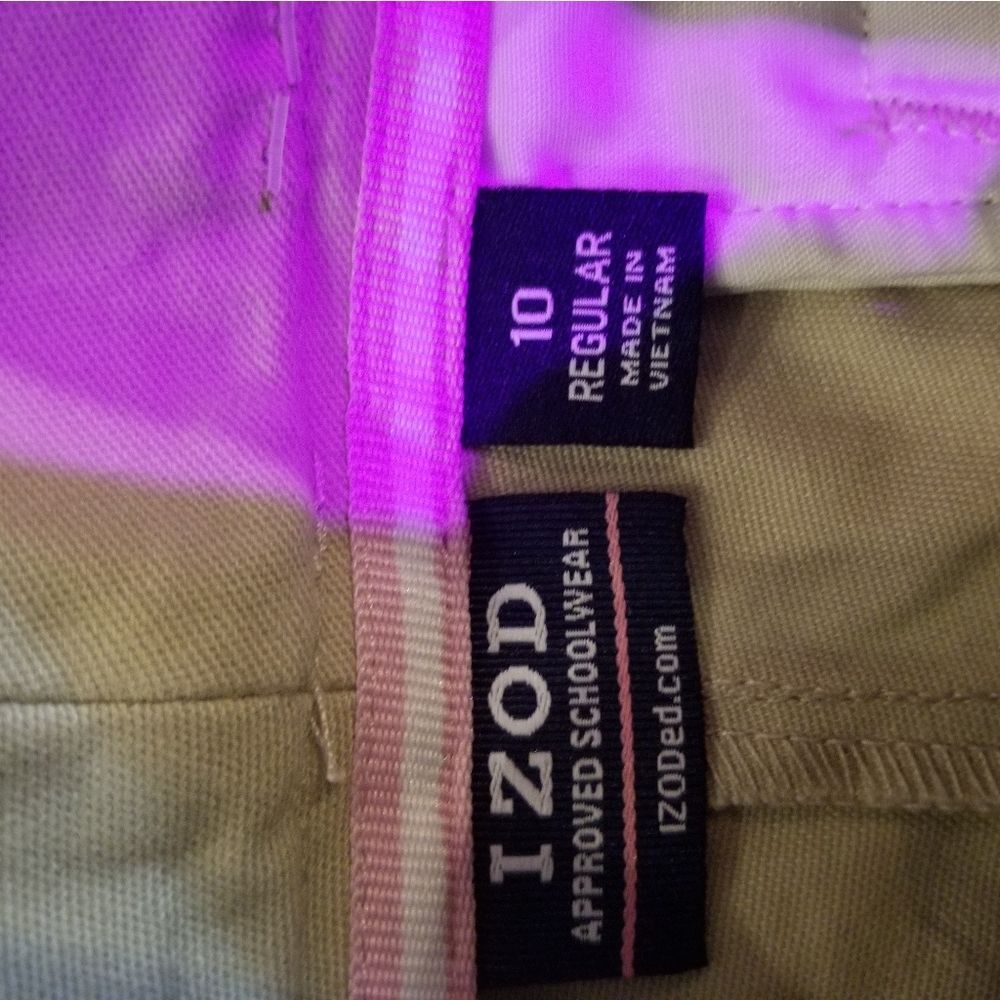 Lot of 2 girls school uniform shorts - Picture 6 of 7